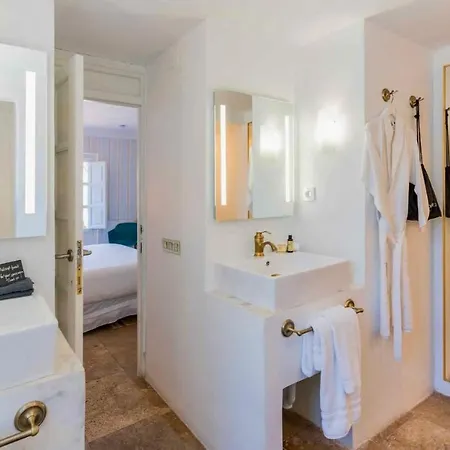 The Pearl -